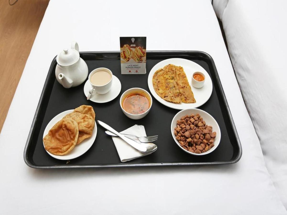 Oyo 48251 Dsr Grand Hotel Krishnagiri Екстериор снимка