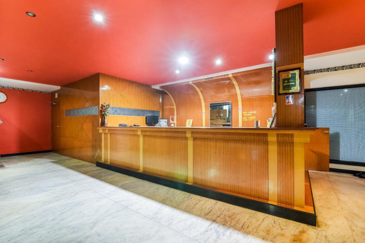 Oyo 48251 Dsr Grand Hotel Krishnagiri Екстериор снимка